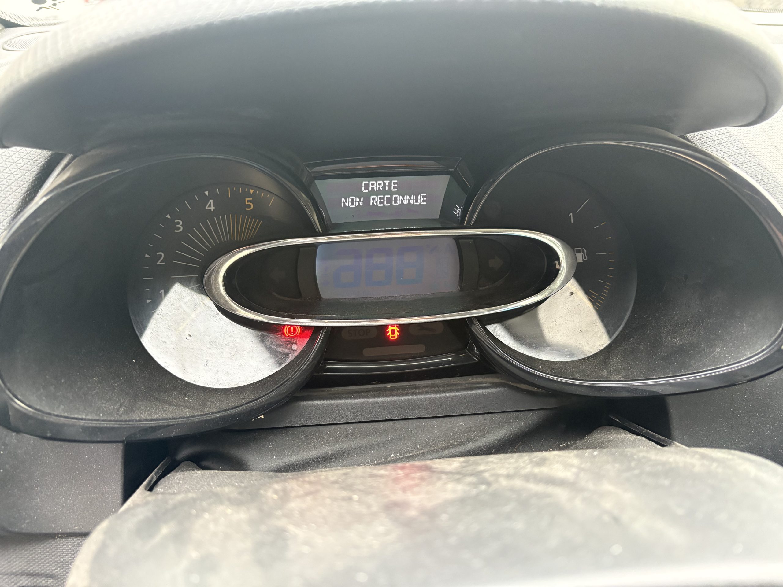 Carte Renault non reconnue — reprogrammation par Auto Key 92